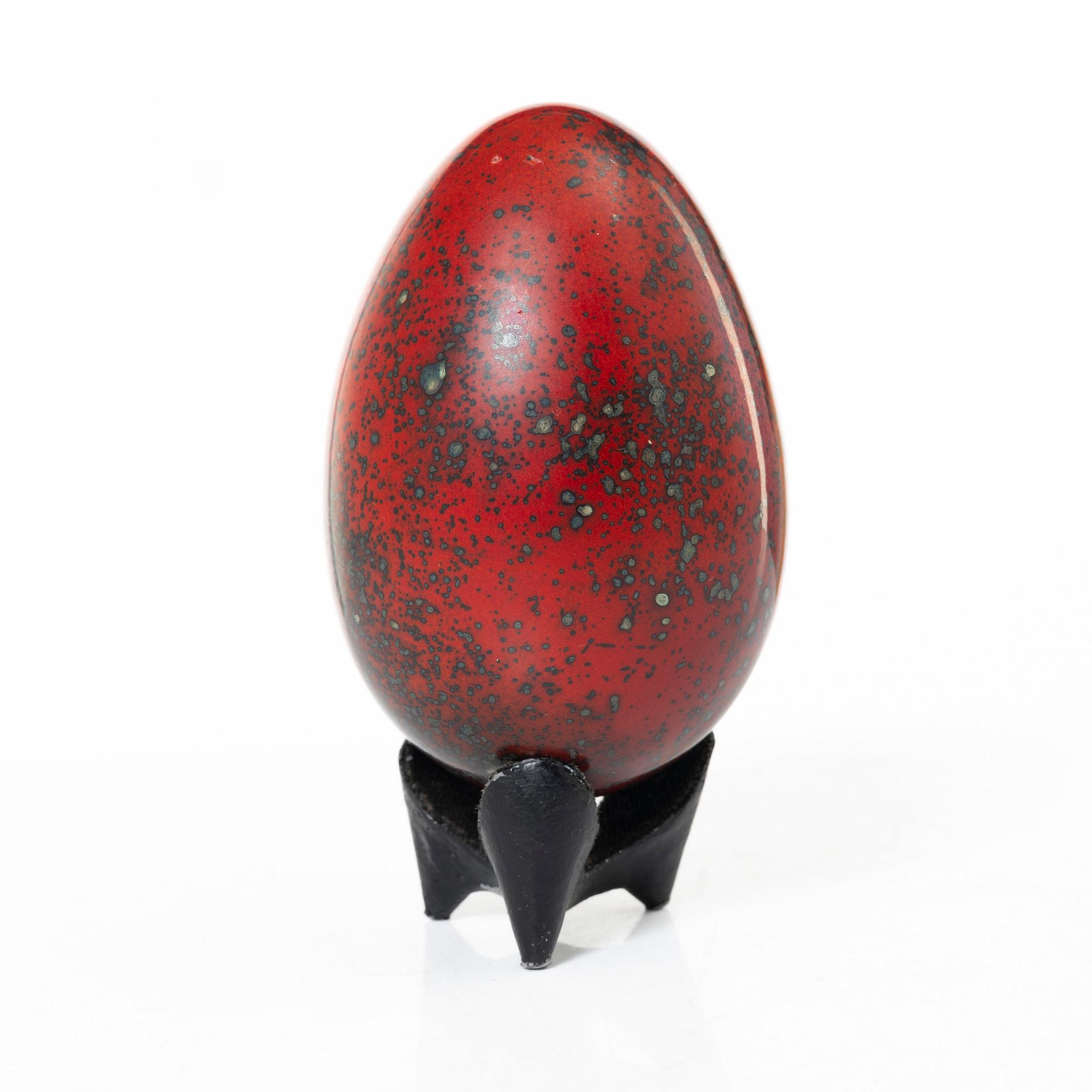 Hans Hedberg, a faience sculpture of an egg, Biot, France.