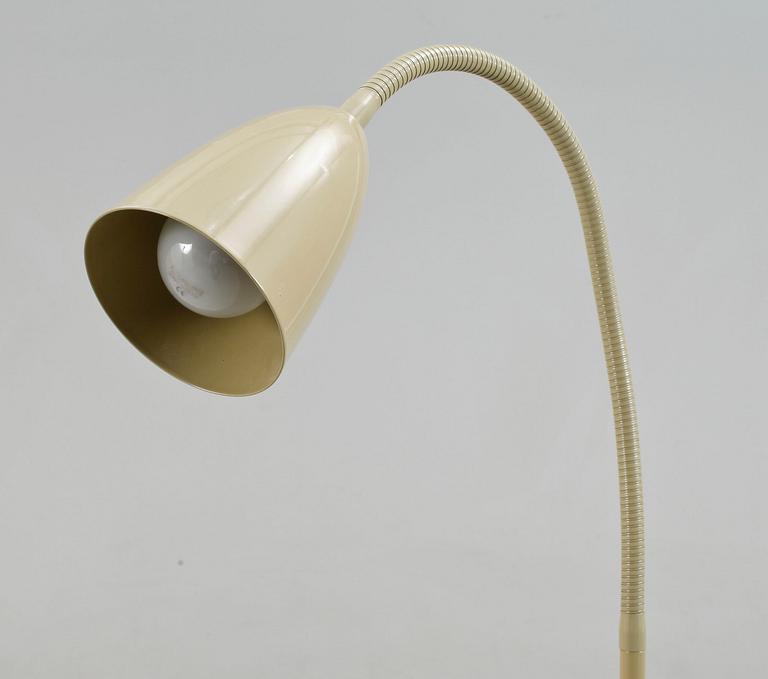 GOLVLAMPA med BORD, "Arkipelag", Niclas Hoflin, Ruben, 2000-tal.