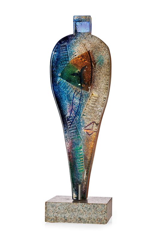 A Bertil Vallien sand cast sculpture, 'Complicanti', Kosta Boda, 3/20.