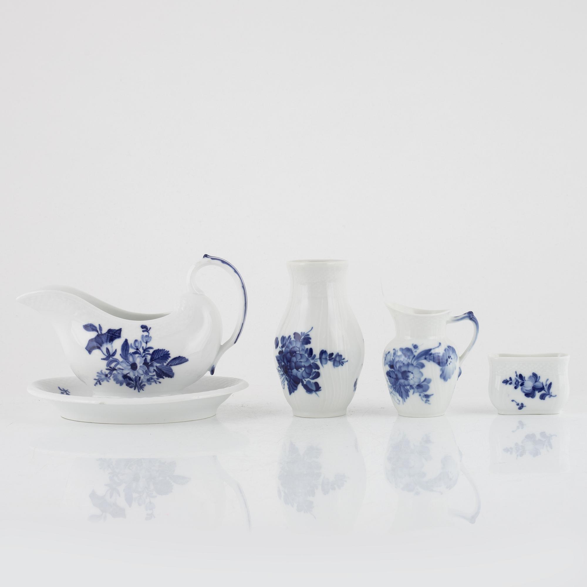 119 pieces of a 'Blue flower' porcelain service, Royal Copenhagen, Denmark.