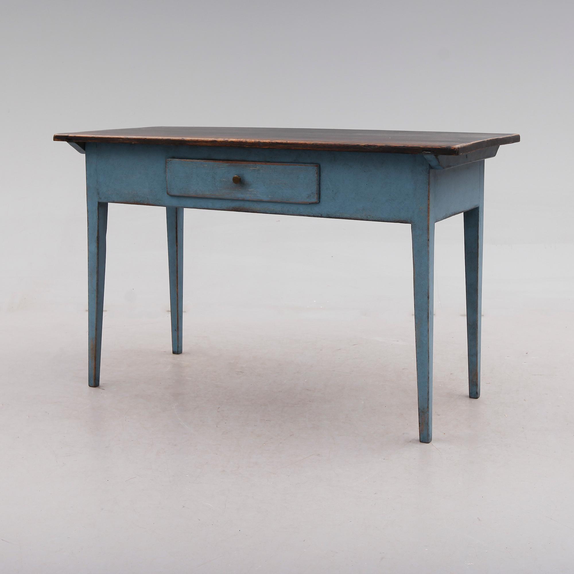 SKRIVBORD, 1800-talets mitt.