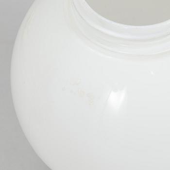 Paavo Tynell, seinä- / ulkovalaisinpari, malli 7308, Taito / Idman, 1930-luku.