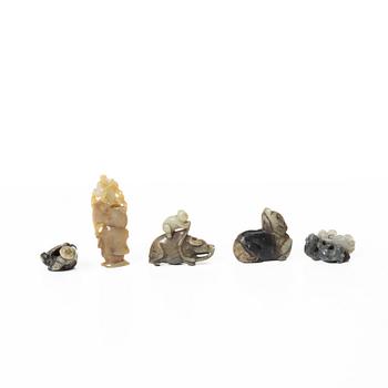 Figuriner, fem stycken, sten. Kina, 1900-tal.