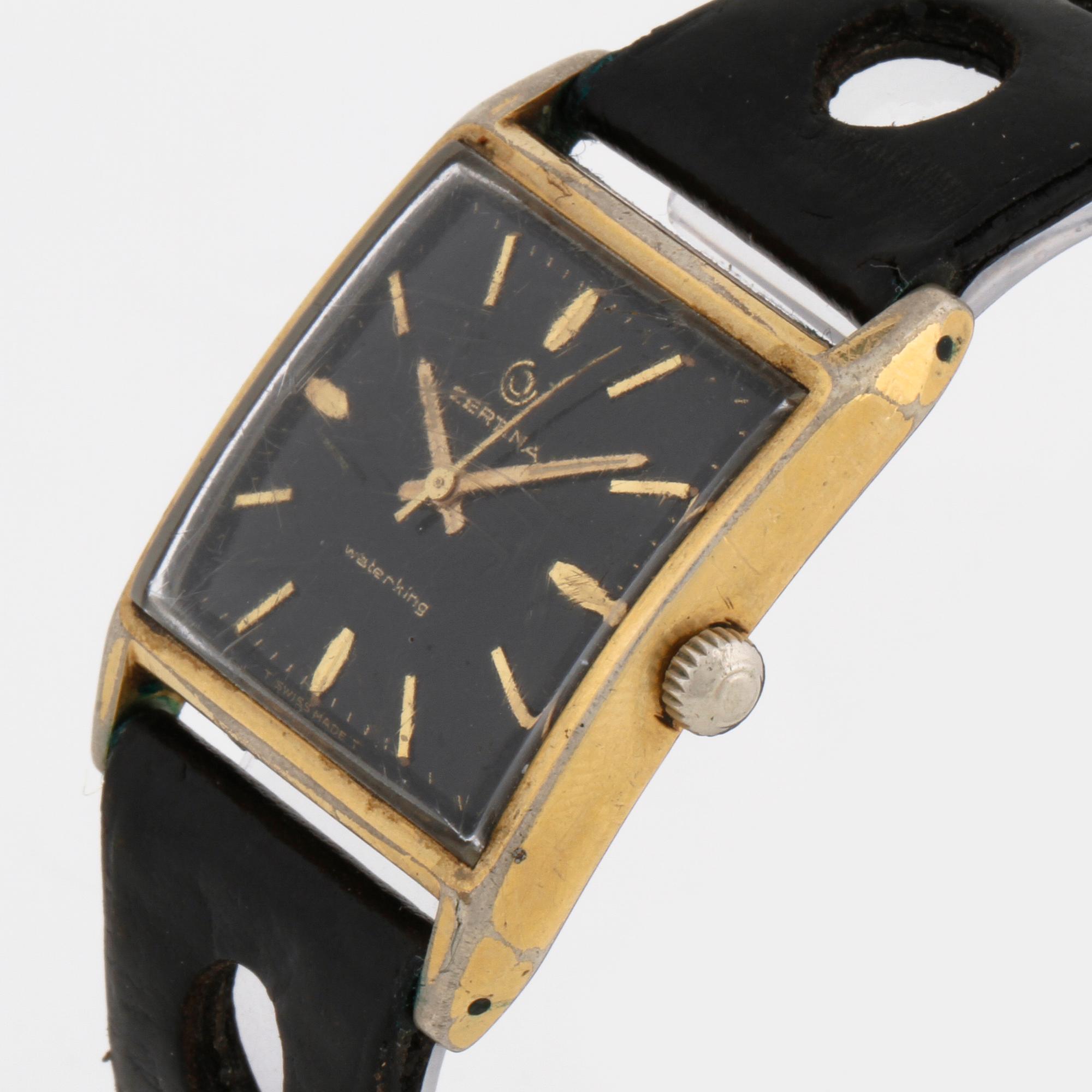 CERTINA, Waterking, armbandsur. 28,5 x 28 (38) mm.