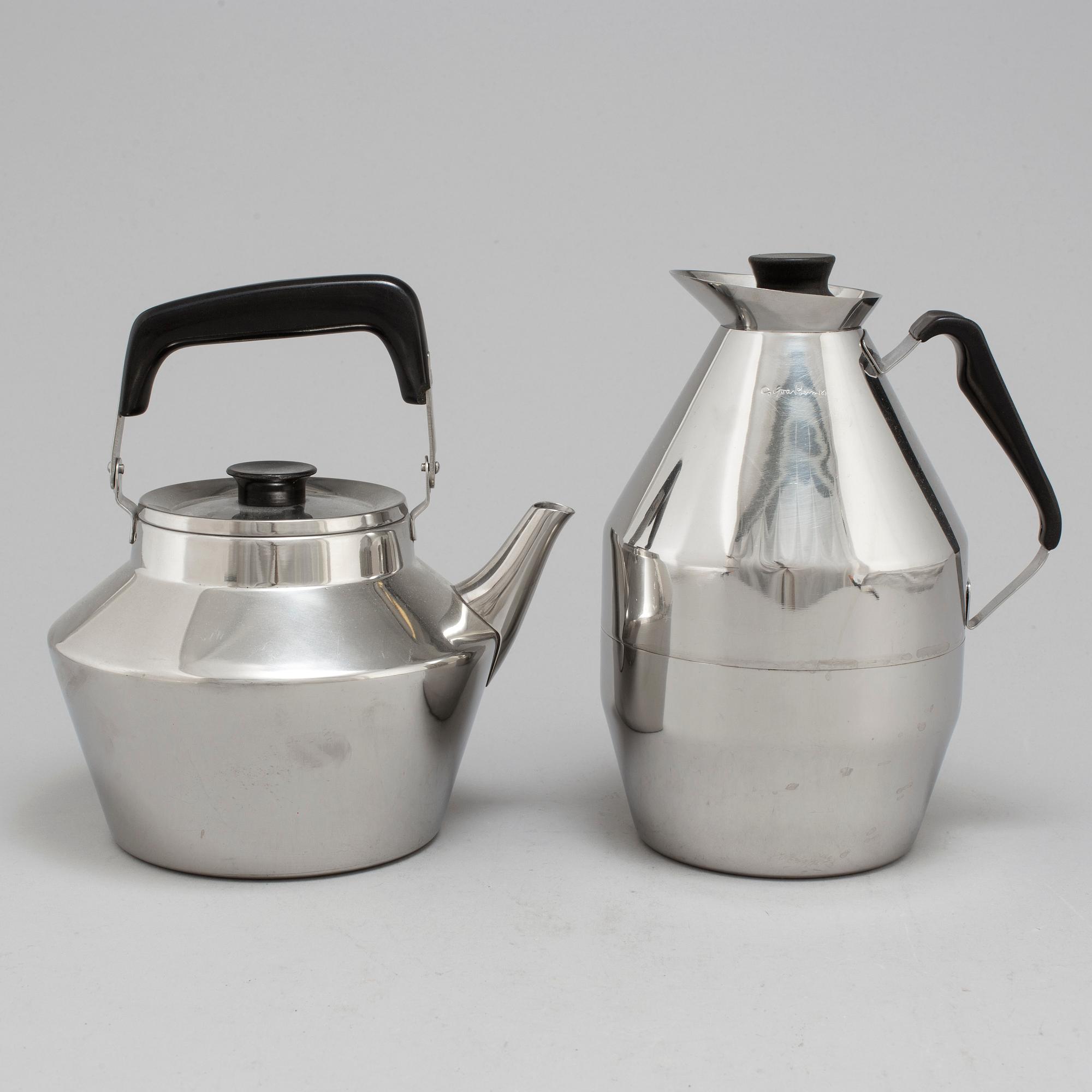 SIGVARD BERNADOTTE, kaffe- och tekanna, rostfritt stål och bakelit, Moderna Kök, 1900-talets mitt.