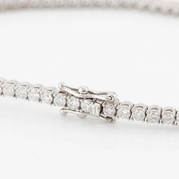 Tennis bracelet, 18K white gold with brilliant-cut diamonds.