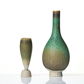 Wilhelm Kåge, a set of two Farsta stoneware vases, Gustavsberg Studio 1952 and 1958.