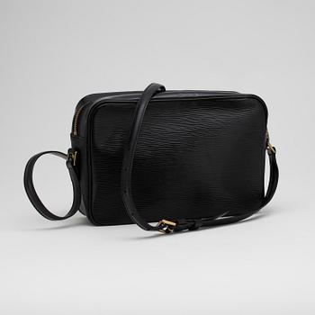 LOUIS VUITTON, a black Epi leather "Trocadero" shoulder bag.