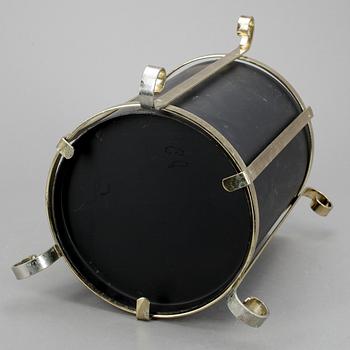 PARAPLYSTÄLL, 1900-talets första hälft.