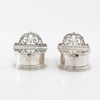 Kryddkar 2 st Atelier Borgila och Lars Cederberg sterlingsilver och silver Stockholm 1934 samt Göteborg 1960.