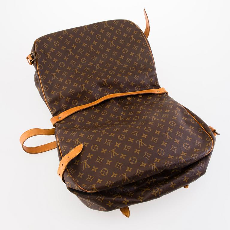 LOUIS VUITTON, "Saumur 40", VÄSKA.