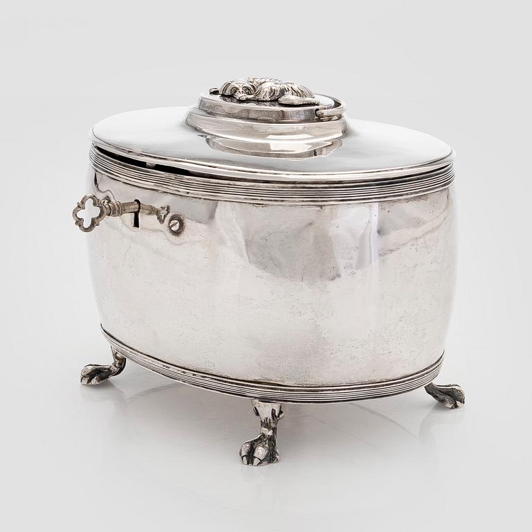 Gustaf Folcker, A silver sugar box, Stockholm 1818.