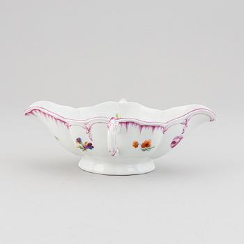 A Berlin sauce boat, 19th Century.