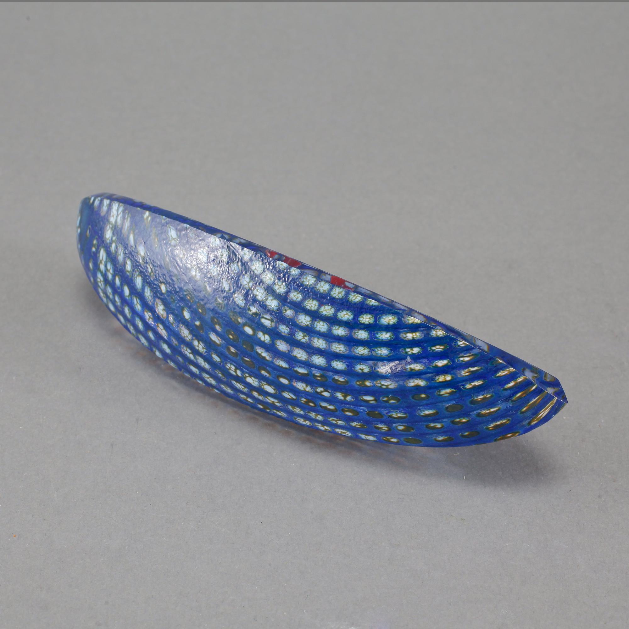 Skulptur, glas, Bertil Vallien, Kosta Boda, signerad, sent 1900-tal.