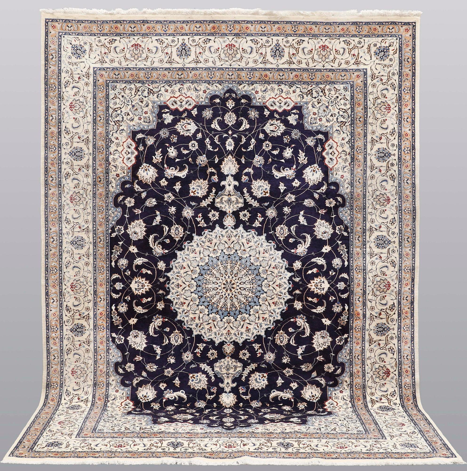 Matta, Nain, part silk, s.k 6LAA, ca 300 x 200 cm.