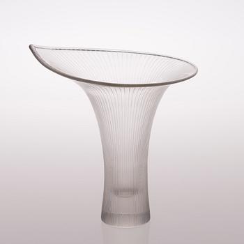 TAPIO WIRKKALA, vas, "Kantarell", signerad Tapio Wirkkala, Iittala. 1957.