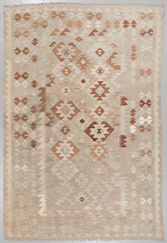 A kelim rug, 285 x 197 cm.