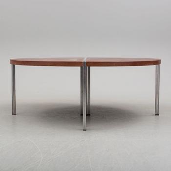 A table ny Walter Knoll, Germany.
