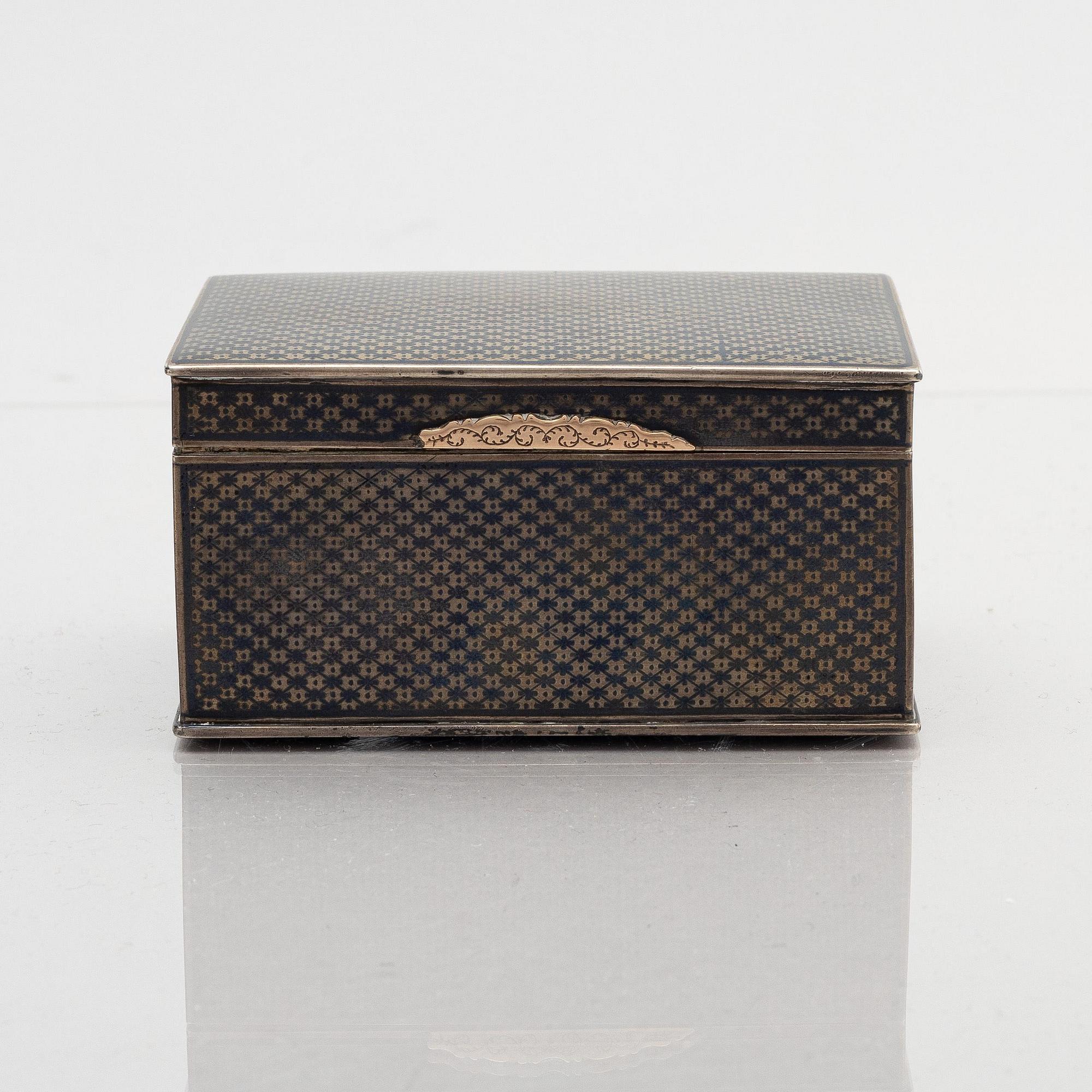 A Russian silver box, assay master Nicholai Bubrovin, Moscow 1831.