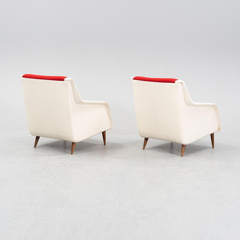 Gio Ponti, tillskrivna, fåtöljer, ett par, troligen utförda av Cassina, Italien 1950-60-tal.