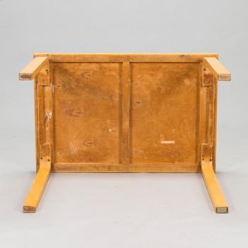 Alvar Aalto, a mid-20th century table for O.Y. Huonekalu- ja Rakennustyötehdas A.B.