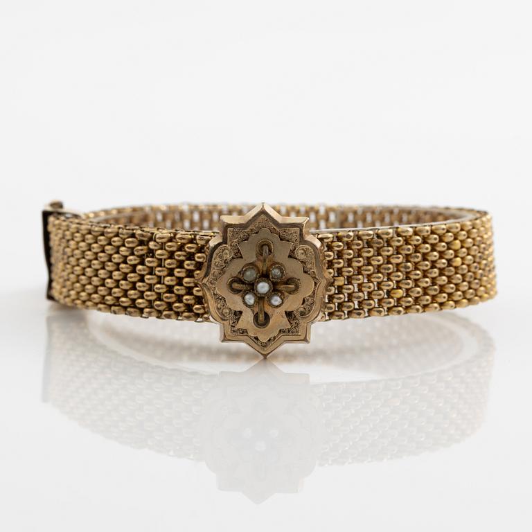 Bracelet and pendant/brooch, gilded possibly silver, with pearls 19th century.