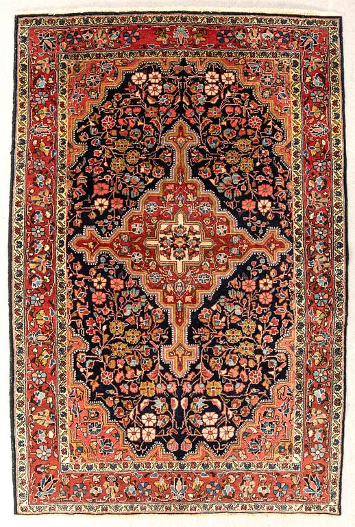 Oriental rug semi-antique approx. 155x103 cm.