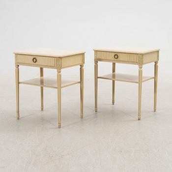 Sängbord, ett par, Gustaviansk stil, 1900-tal.