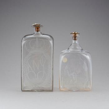 BRÄNNVINSFLASKOR, glas. 1800-/1900-tal.