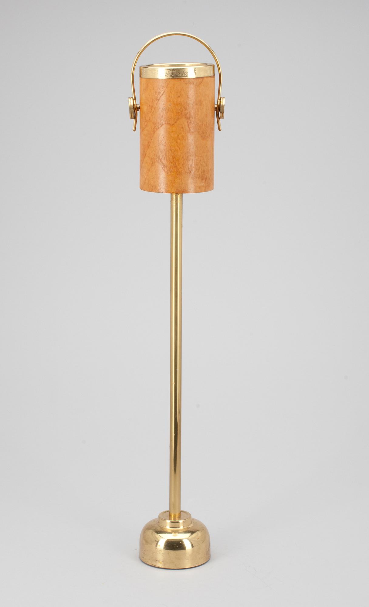 ASKFAT, mässing samt trä, 1900-talets mitt.