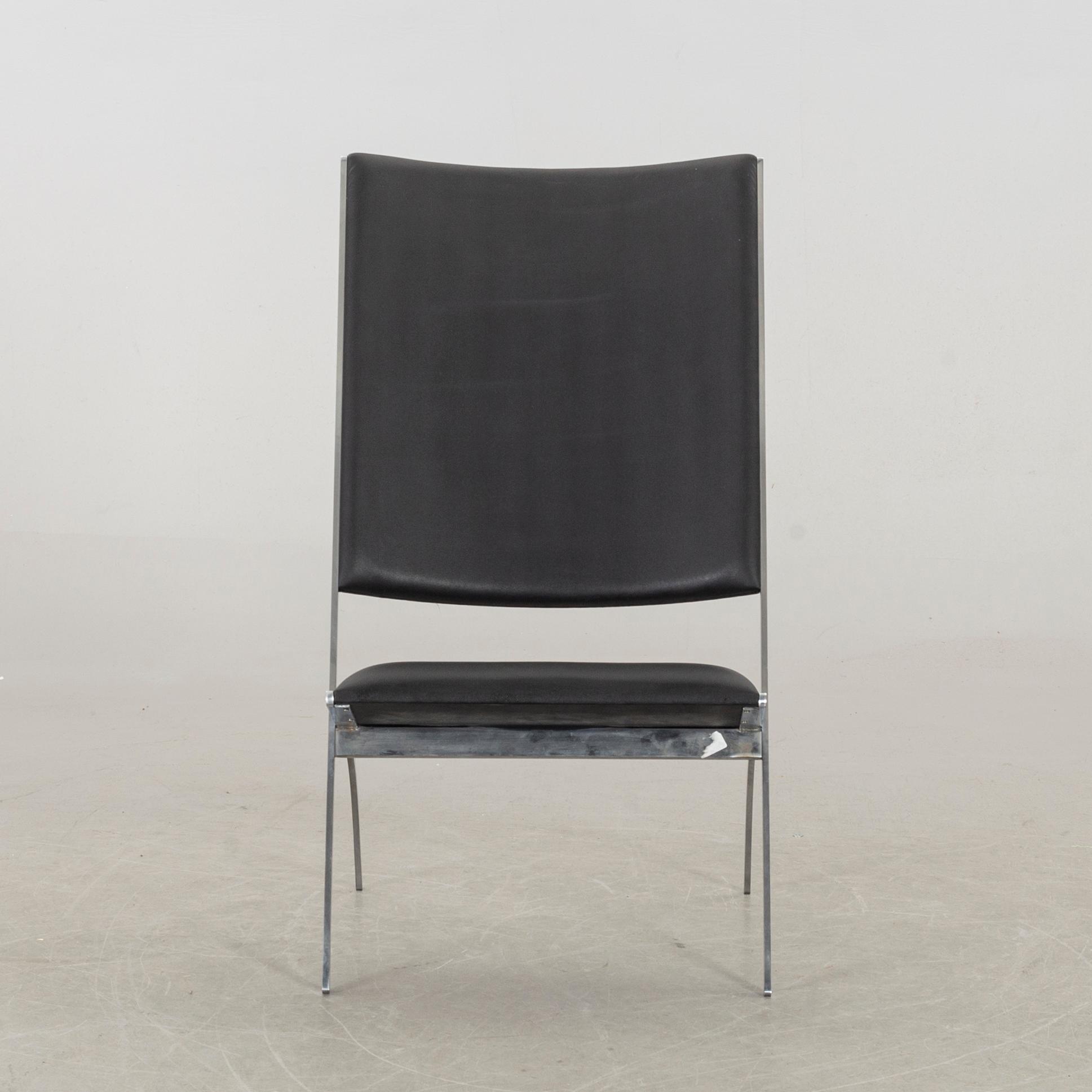 GIO PONTI, "Pontiponti" fåtölj för Palluccoitalia 1991.