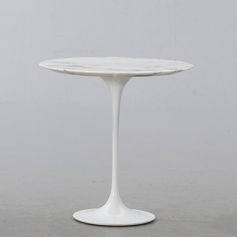 EERO SAARINEN, Side table, 'Tulip', Knoll Studio, 21st century.