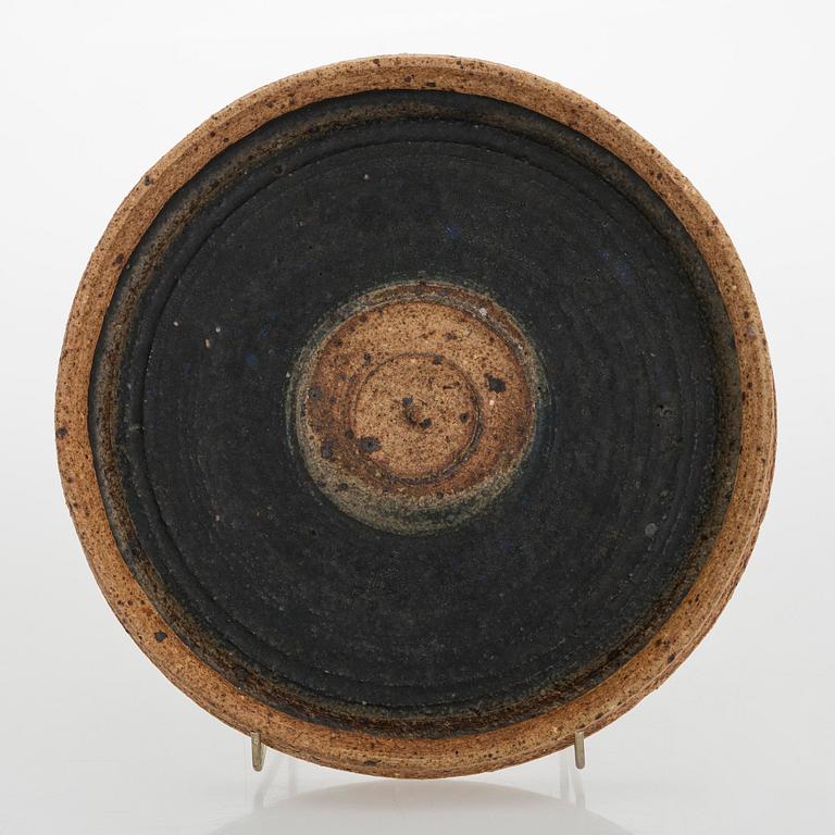 Raija Tuumi, fat, chamotterat stengods, signerad ARABIA RT.