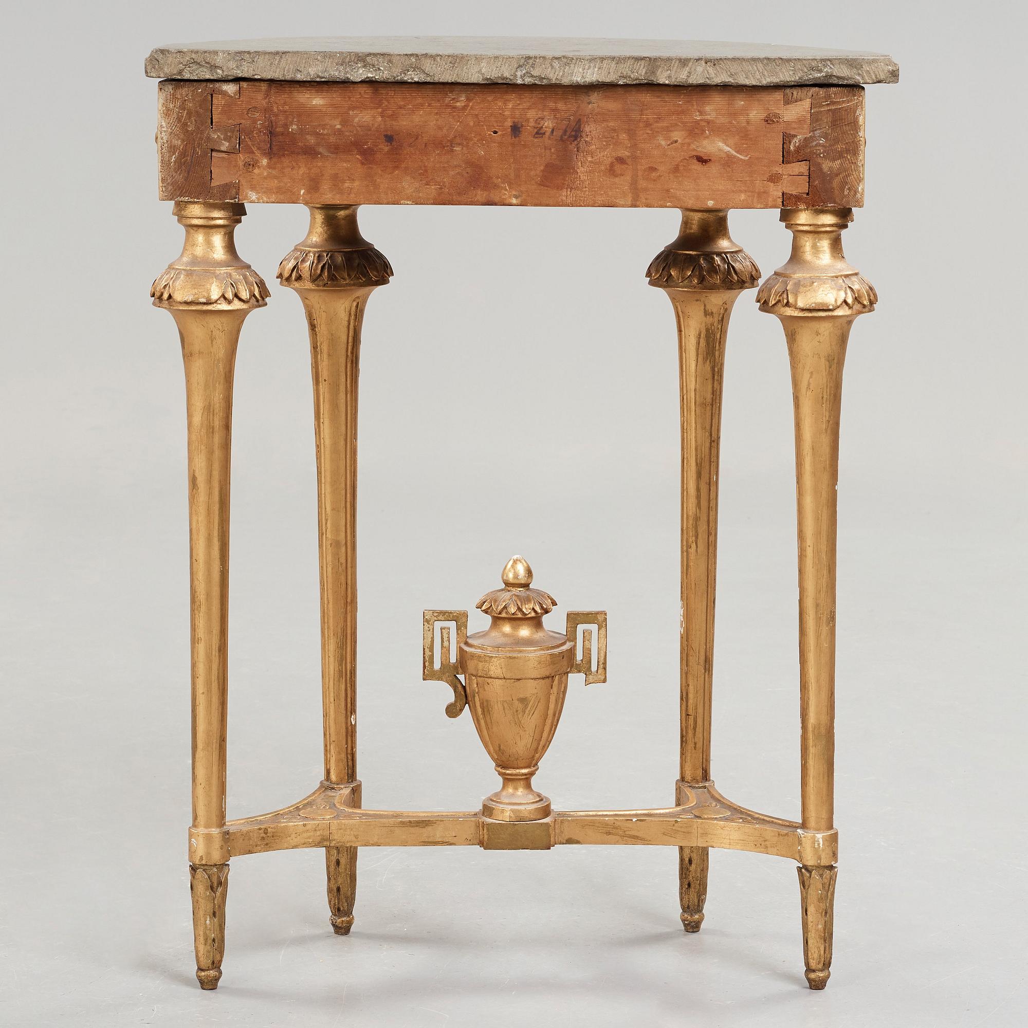 KONSOLBORD, gustavianskt stockholmsarbete, 1700-talets slut.