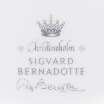 SIGVARD BERNADOTTE, MAT- och KAFFESERVIS, 91 delar, "Christineholm"/"Marianne Royal Blue".