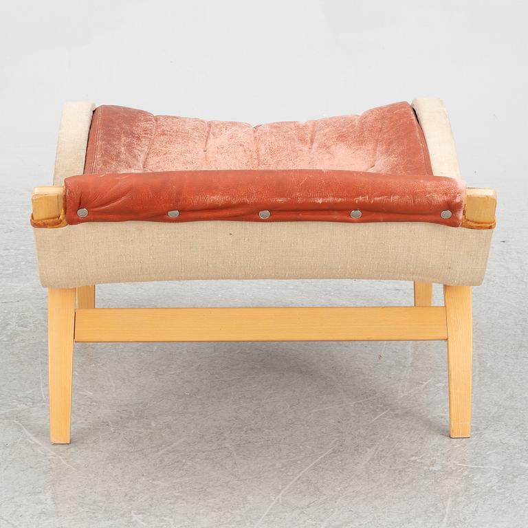 Bruno Mathsson, fåtölj med fotpall, "Pernilla", Dux.