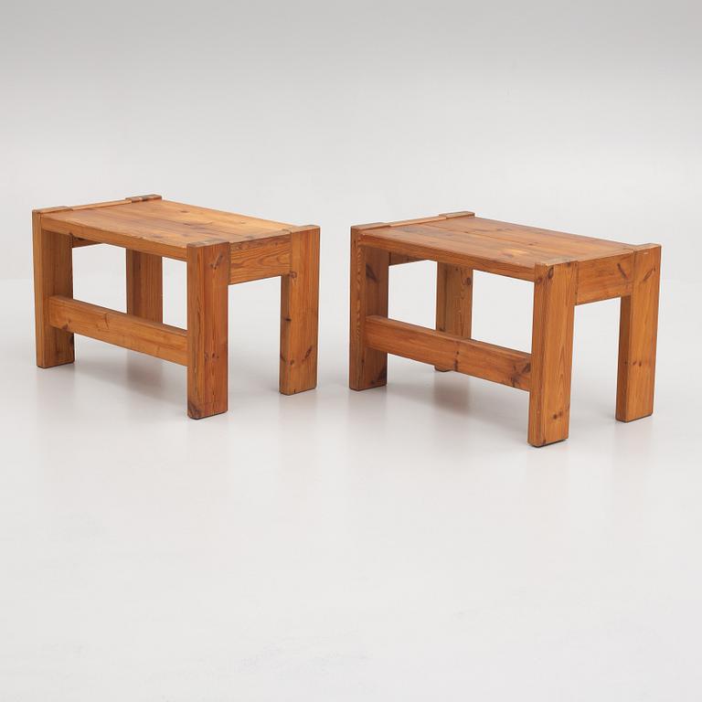 A pair of solid pine benches, second half of the 20th century.