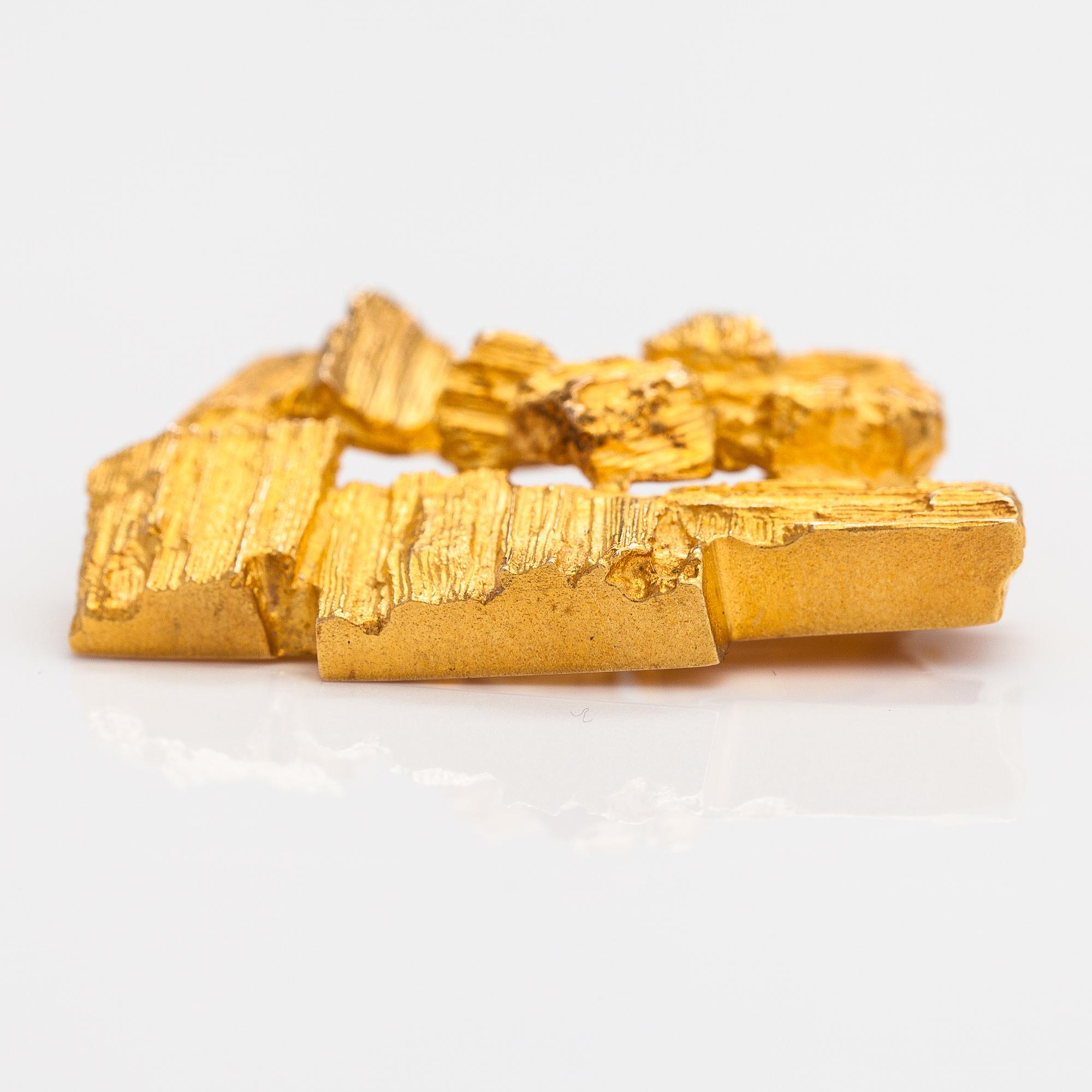 A 14K gold brooch "Drift wood". Lapponia 1973.