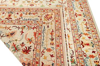 A Ziegler Ariana carpet, c. 290 x 291 cm.