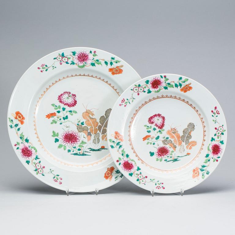 FAT, 2 st, porslin, Kina, Qianlong, 1736-1795.