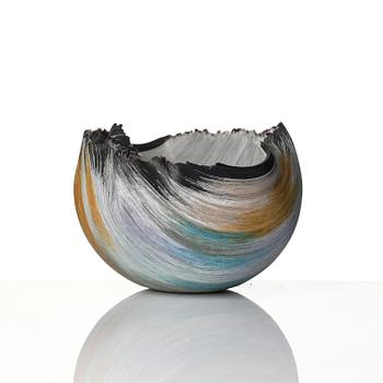 Mary Ann Toots Zynsky, a filet-de-verre glass bowl, Seattle, USA.