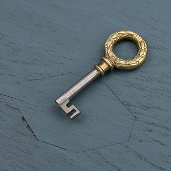 A secretaire, circa 1800.