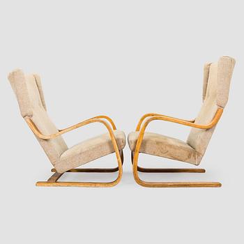 Alvar Aalto, Fåtöljer, 2 st, modell A35 och A36 O.Y. Huonekalu- ja Rakennustyötehdas A.B. 1940/1950-tal.