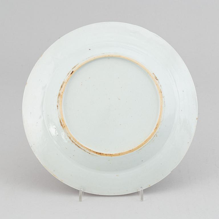 A part famille rose dinner service, Qing dynasty, Qianlong (1736-95).