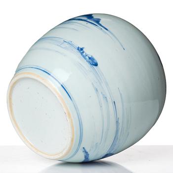 A large blue and white  jar, Qing dynasty, early 18th Century.