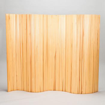 Alvar Aalto, a late 20th century '100' folding screen for Artek.