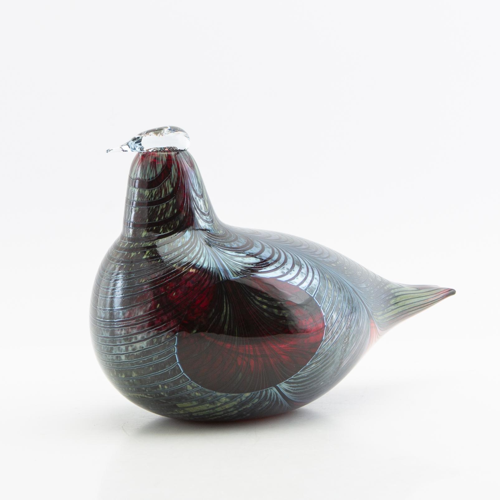 Oiva Toikka, Figurine Nuutajärvi/Notsjö Finland signed glass.