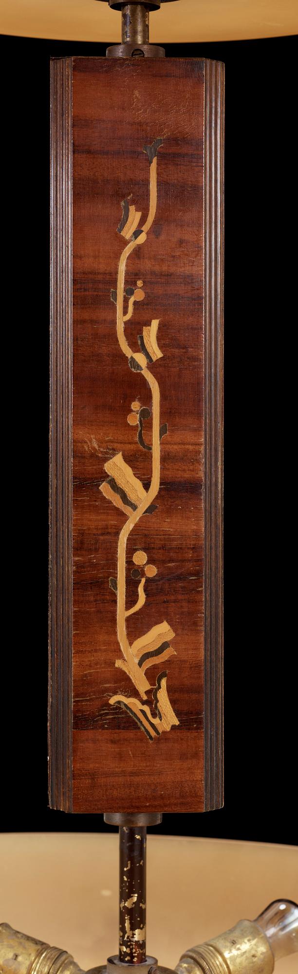 TAKLAMPA, "Nr 116", P Marthin, Mjölby Intarsia, h 60.