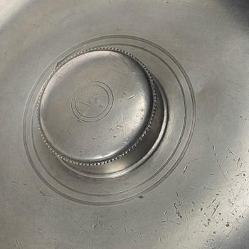 Sängvärmare, stämplad Nils  Abraham Santesson, Stockholm, 1861.