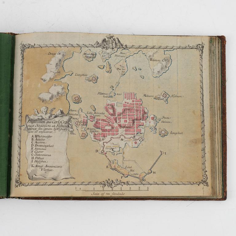 Album från 1746 med 22 akvareller över fästningar, gåva av Gabriel Cronstedt till tronföljaren Adolf Fredrik.